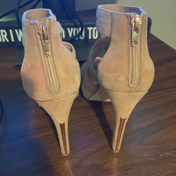 Dolce Vita ankle strap stilettos size 8.5 excellent condition preloved ❤️ - Picture 2 of 16